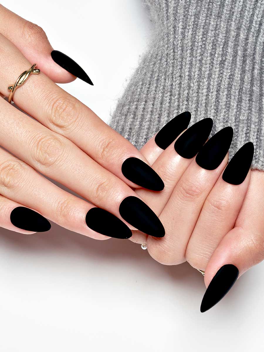Long Stiletto Matte Black Nails Long Stiletto Matte Black Nails