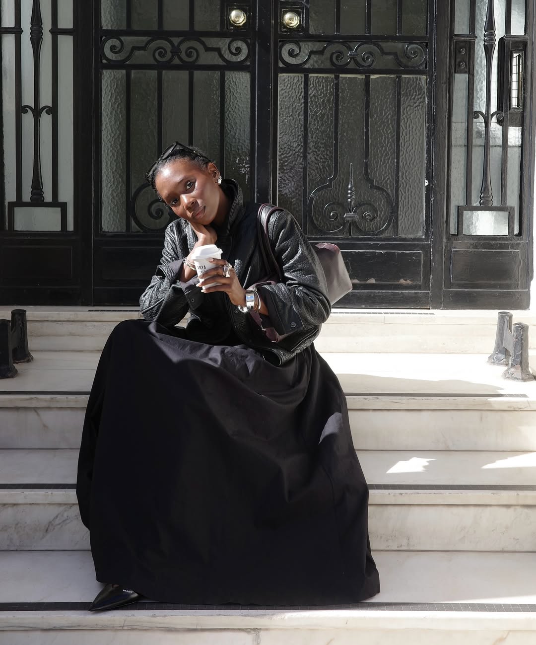 Oversized leather jacket with voluminous skirt Oversized leather jacket with voluminous skirt — Black Outfits