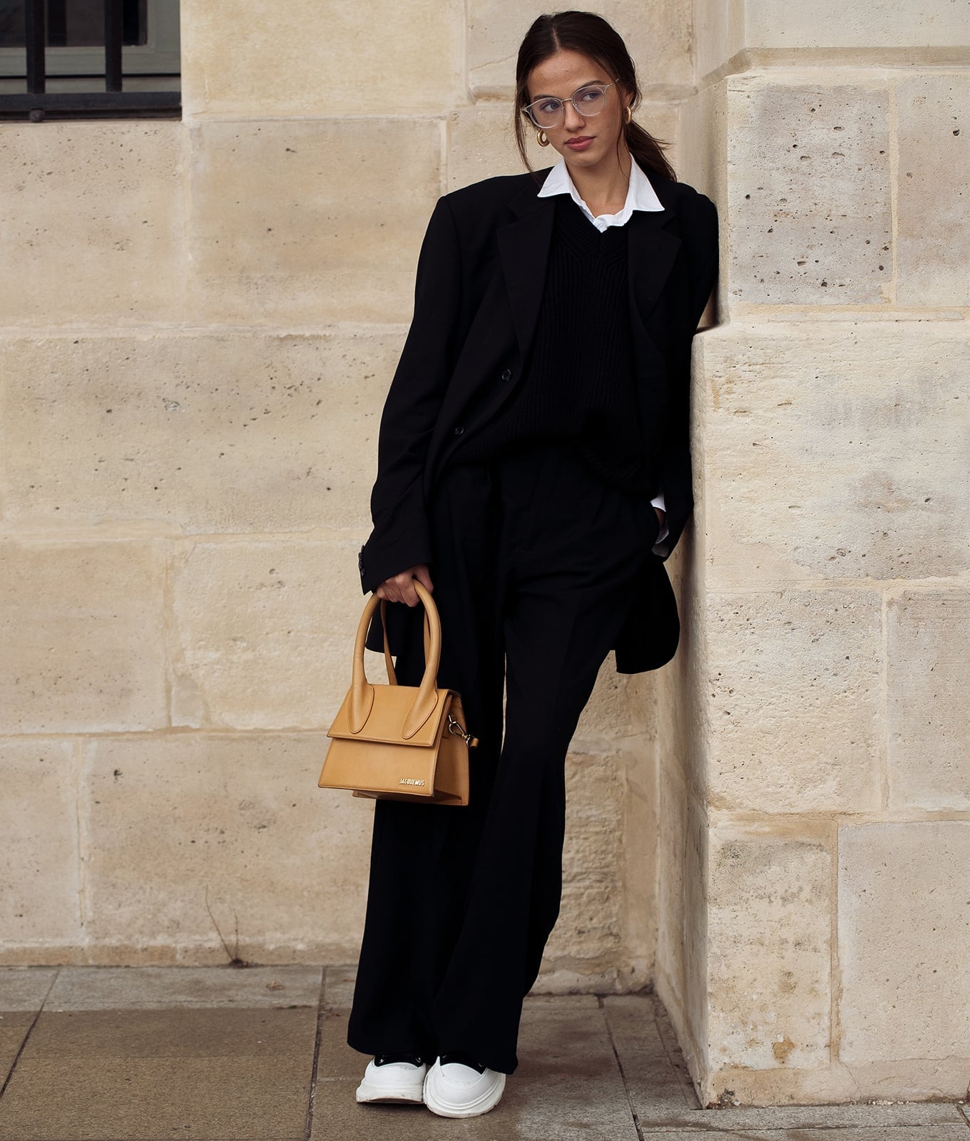 Layered blazer, sweater, and shirt with wide-leg pants Layered blazer, sweater, and shirt with wide-leg pants — Black Outfits