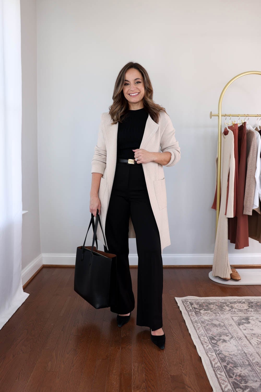 Black wide leg pants with beige cardigan, Close-Up Take Black wide leg pants with beige cardigan, Close-Up Take — Black Pants Outfits
