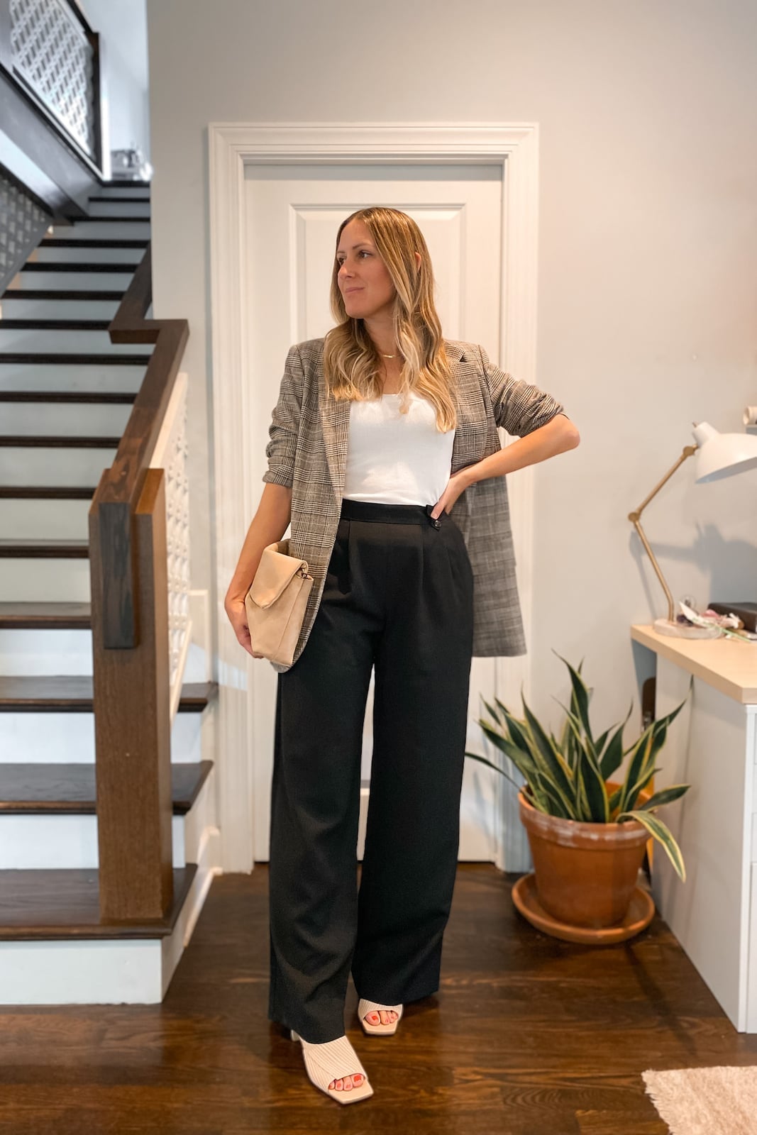 Black wide leg trousers with plaid blazer, Mules Black wide leg trousers with plaid blazer, Mules — Black Pants Outfits