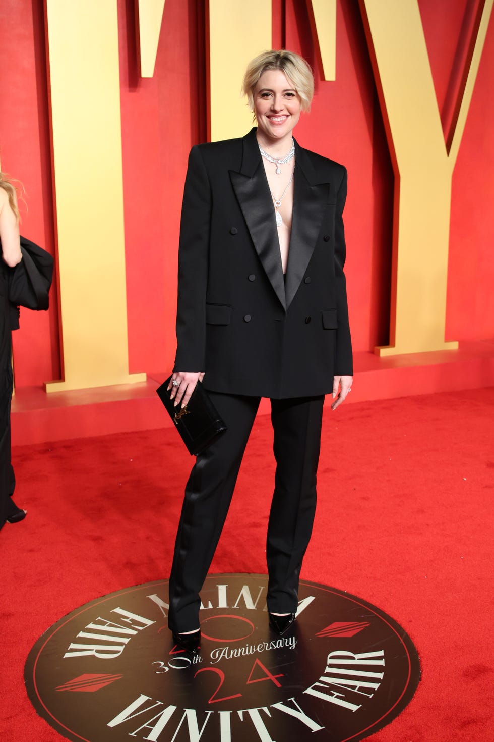 Oversized Black Tuxedo Suit With Satin Lapels Oversized Black Tuxedo Suit With Satin Lapels — Black Tie Outfits