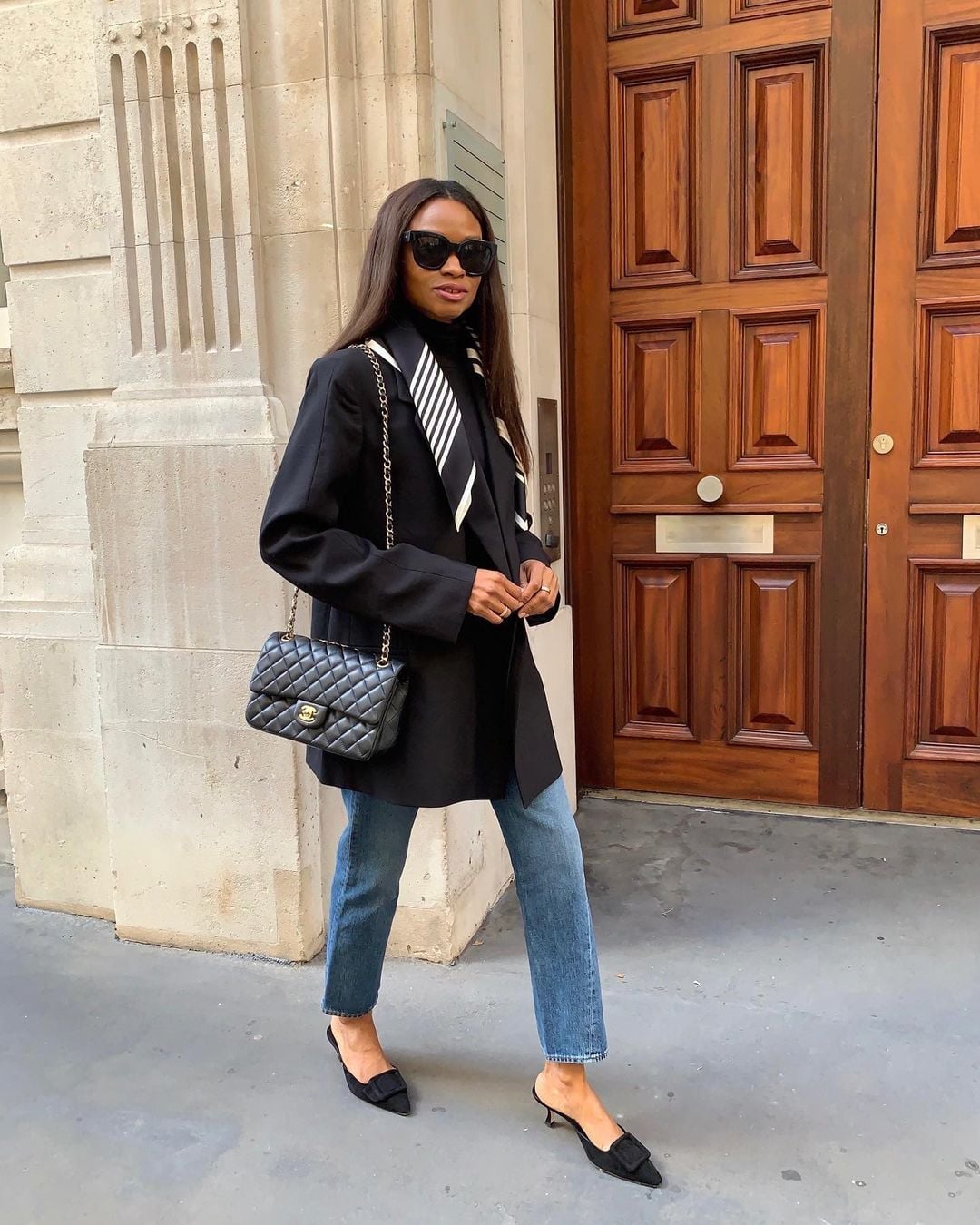 Relaxed Black Blazer With Scarf And Straight Leg Jeans Relaxed Black Blazer With Scarf And Straight Leg Jeans — Blazer Outfits