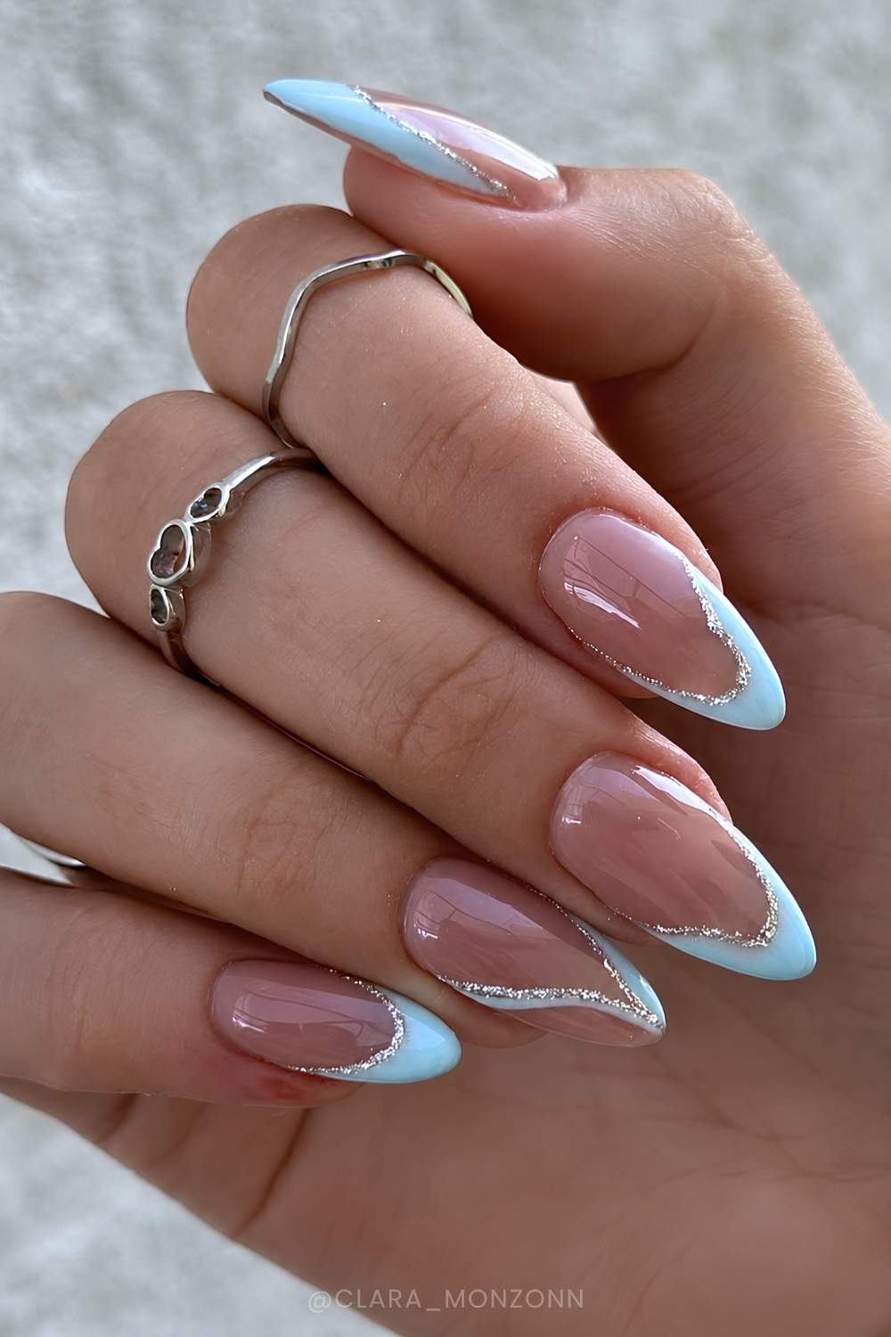 Silver Outline Light Blue French Almond Nails Silver Outline Light Blue French Almond Nails — Blue French Tip Nails
