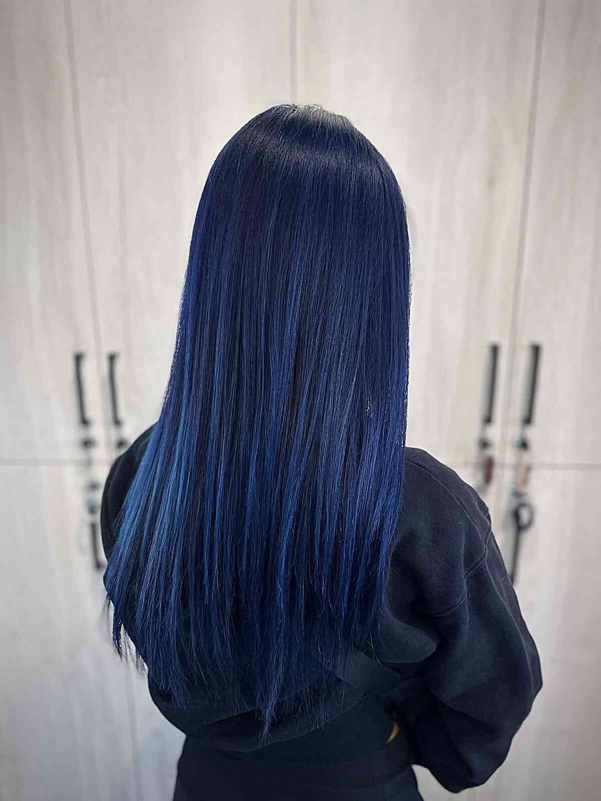 Mid-Back Dark Blue To Lighter Blue Ombre Mid-Back Dark Blue To Lighter Blue Ombre — Blue Hair Color