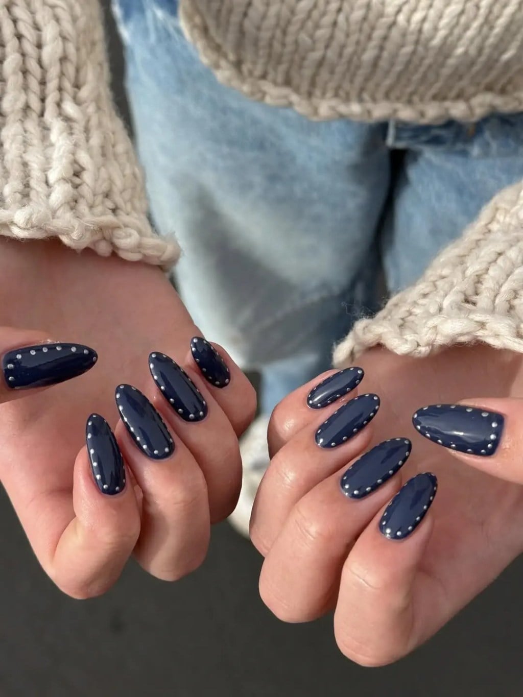 Deep Navy with Silver Studs Medium Almond Nails Deep Navy with Silver Studs Medium Almond Nails — Blue Nails