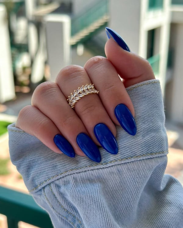Medium Square Nails in Solid Deep Blue, Glossy Medium Square Nails in Solid Deep Blue, Glossy — Blue Nails