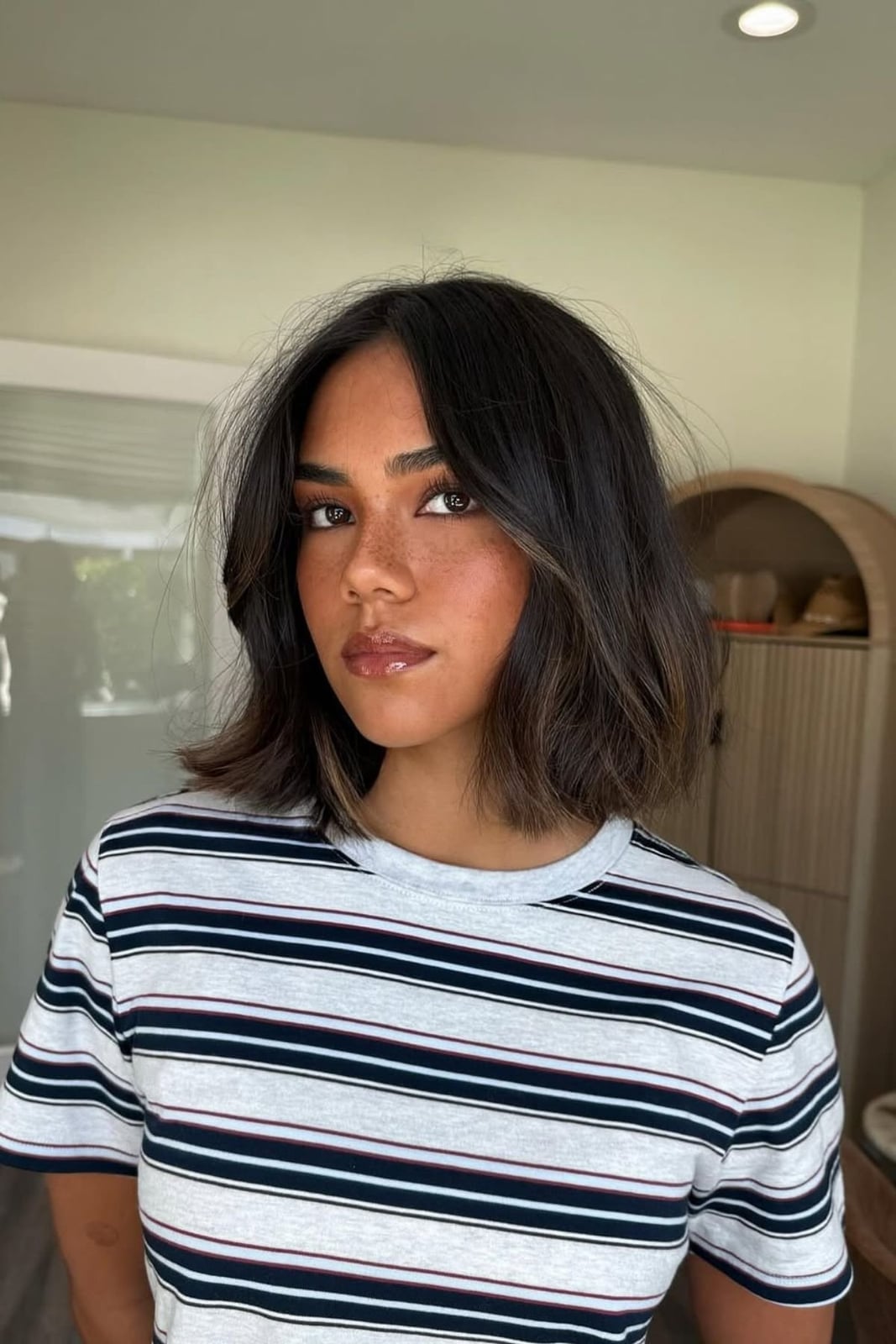 Dark Brown Bob With Face-Framing Pieces Dark Brown Bob With Face-Framing Pieces — Blunt Bob