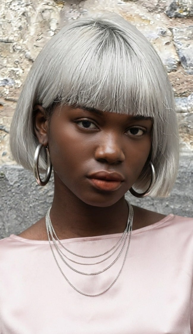 Silver Blunt Bob With Blunt Bangs Silver Blunt Bob With Blunt Bangs