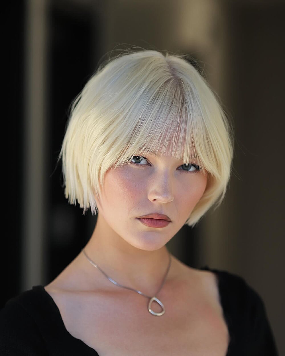 Jawline Blunt Bob With Blunt Bangs Jawline Blunt Bob With Blunt Bangs