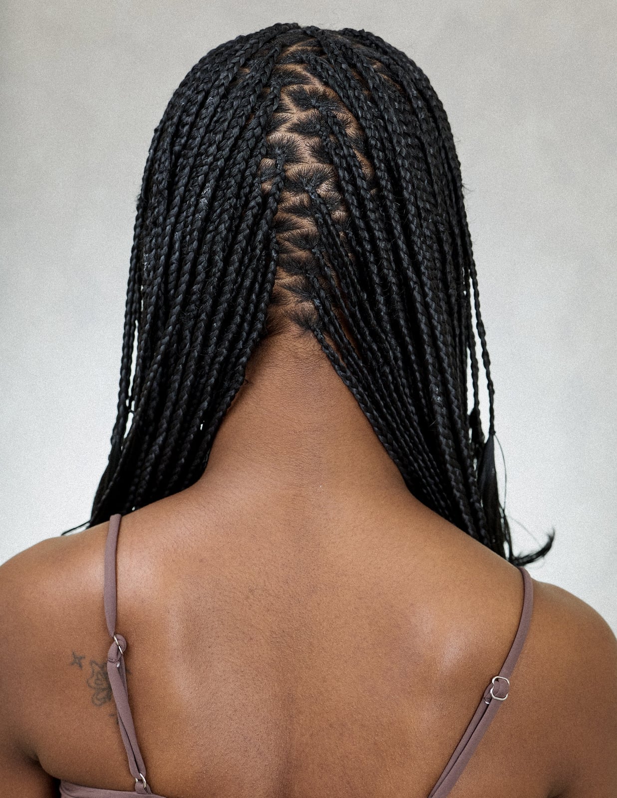 Mid-Back Black Box Braids With Geometric Parting Mid-Back Black Box Braids With Geometric Parting — Braids for Black Women