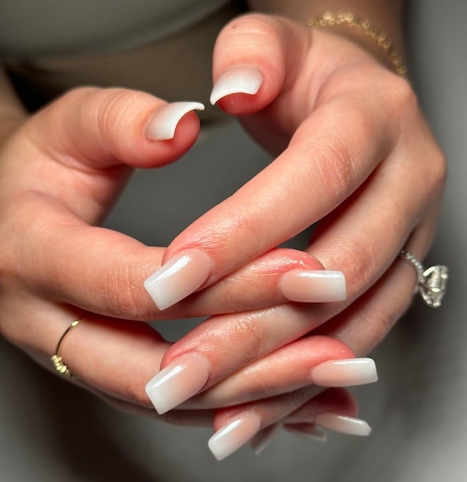 Medium Soft Square Ombre Gradient Nails Medium Soft Square Ombre Gradient Nails — Bride Nail