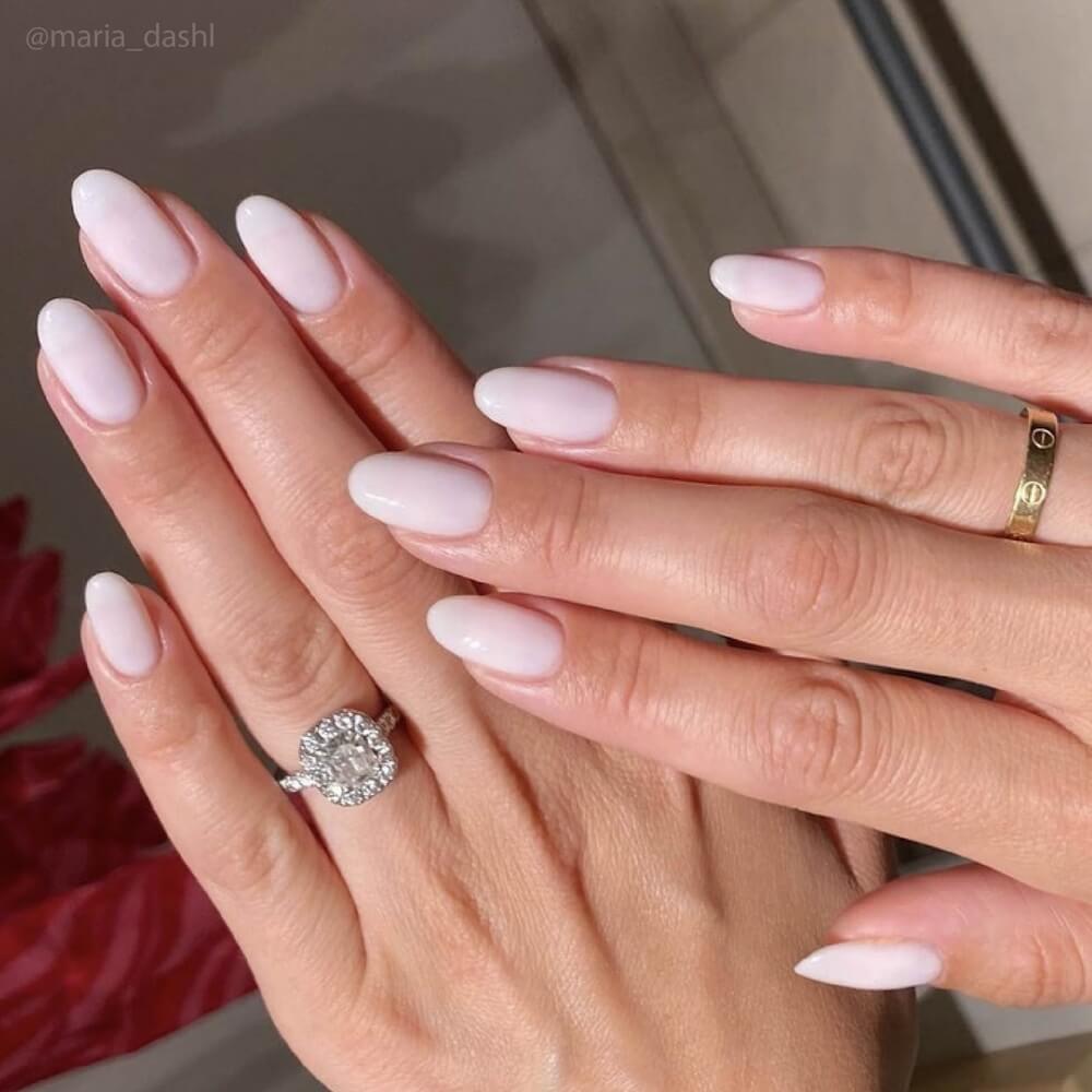 Opaque Milky White Short Oval Nails Opaque Milky White Short Oval Nails — Bride Nail