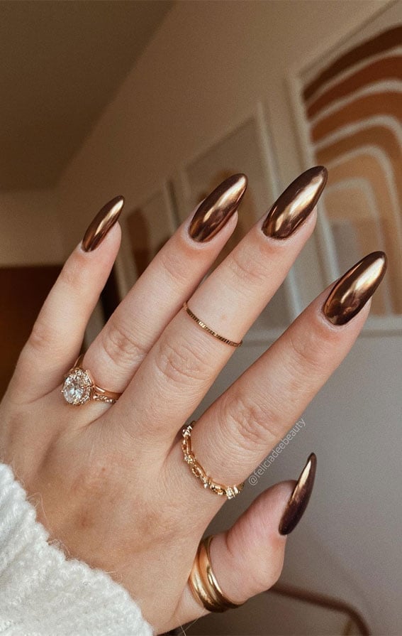Dark Brown Chrome With Fine Glitter Short Oval Nails Dark Brown Chrome With Fine Glitter Short Oval Nails — Brown Chrome Nails