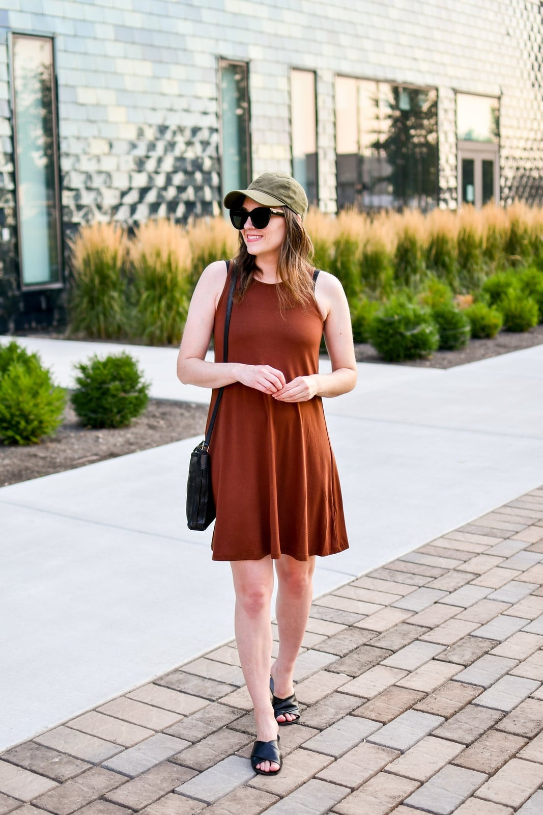 Short brown a-line jersey knit swing dress Short brown a-line jersey knit swing dress — Brown Dress Outfit