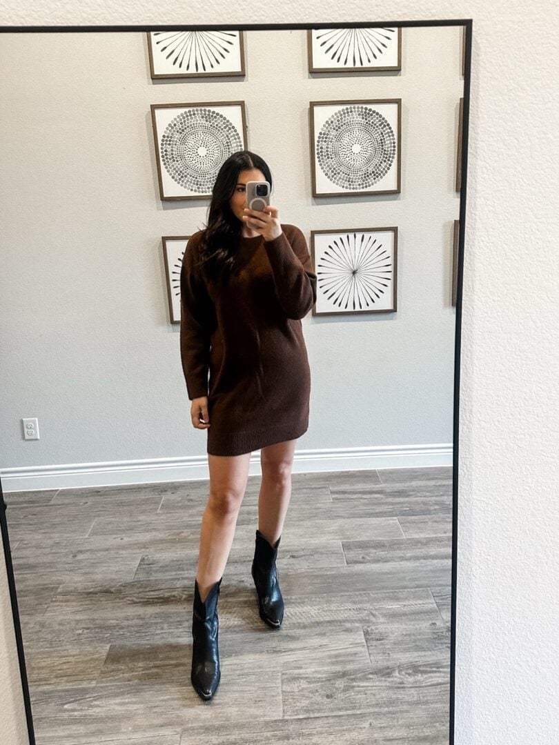 Brown knit mini sweater dress with cowboy boots Brown knit mini sweater dress with cowboy boots — Brown Dress Outfit