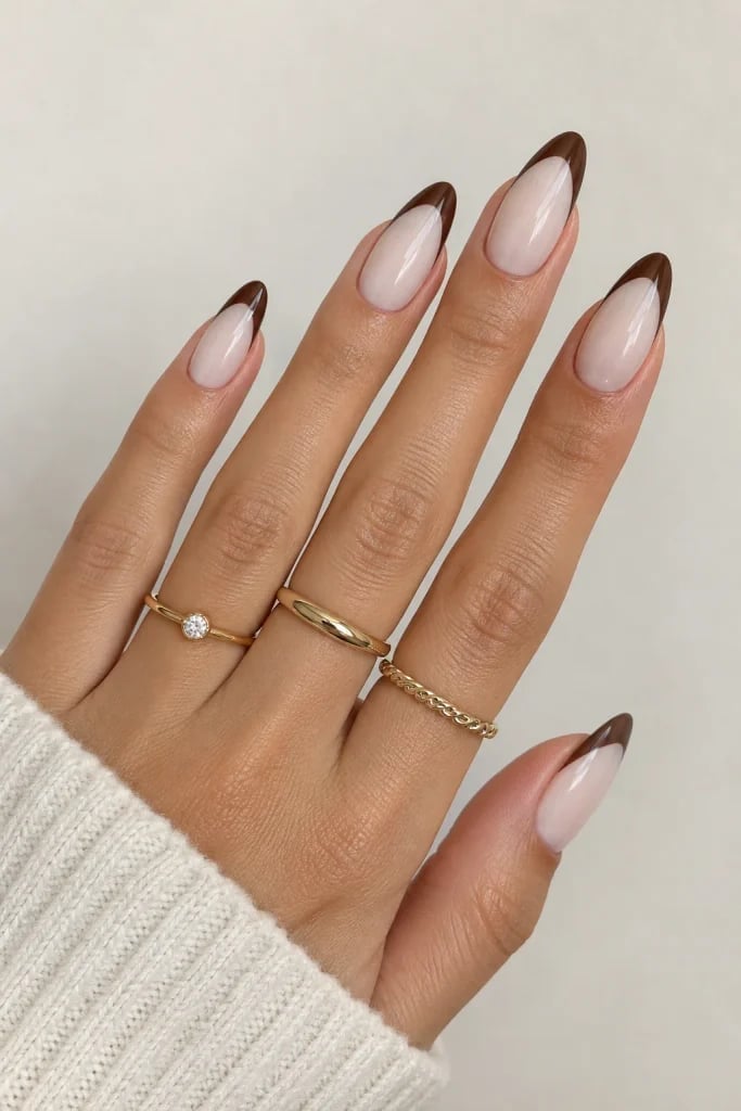 Long Almond Sheer Pink With Sharp Dark Brown French Tip Long Almond Sheer Pink With Sharp Dark Brown French Tip — Brown French Tip Nails