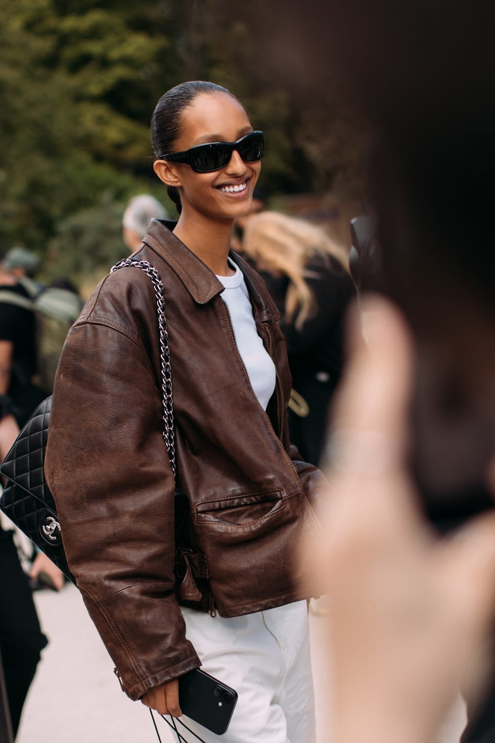 Oversized Brown Leather Bomber Jacket With White T-shirt Oversized Brown Leather Bomber Jacket With White T-shirt — Brown Leather Jacket Outfit