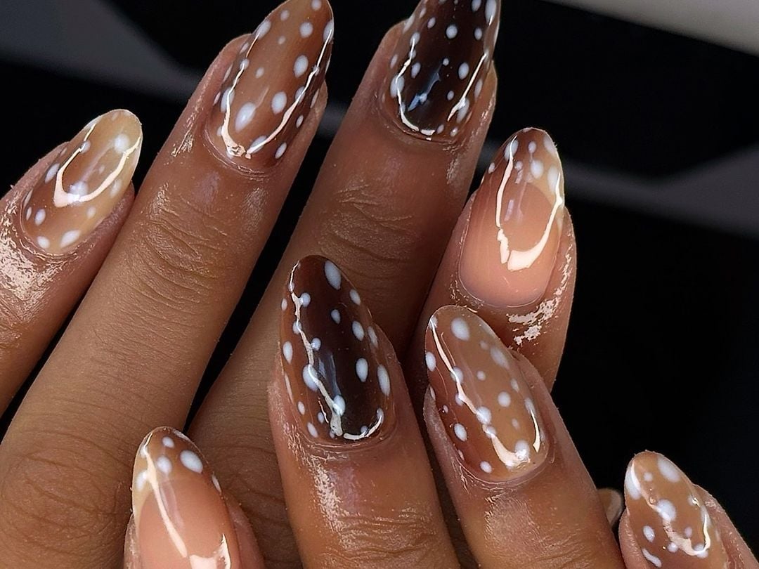 Medium Almond Fawn Pattern Brown Nails Medium Almond Fawn Pattern Brown Nails