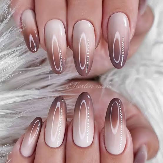 Medium Almond Nude To Brown Smooth Ombre, глянцевый Medium Almond Nude To Brown Smooth Ombre, глянцевый — Brown Ombre Nails