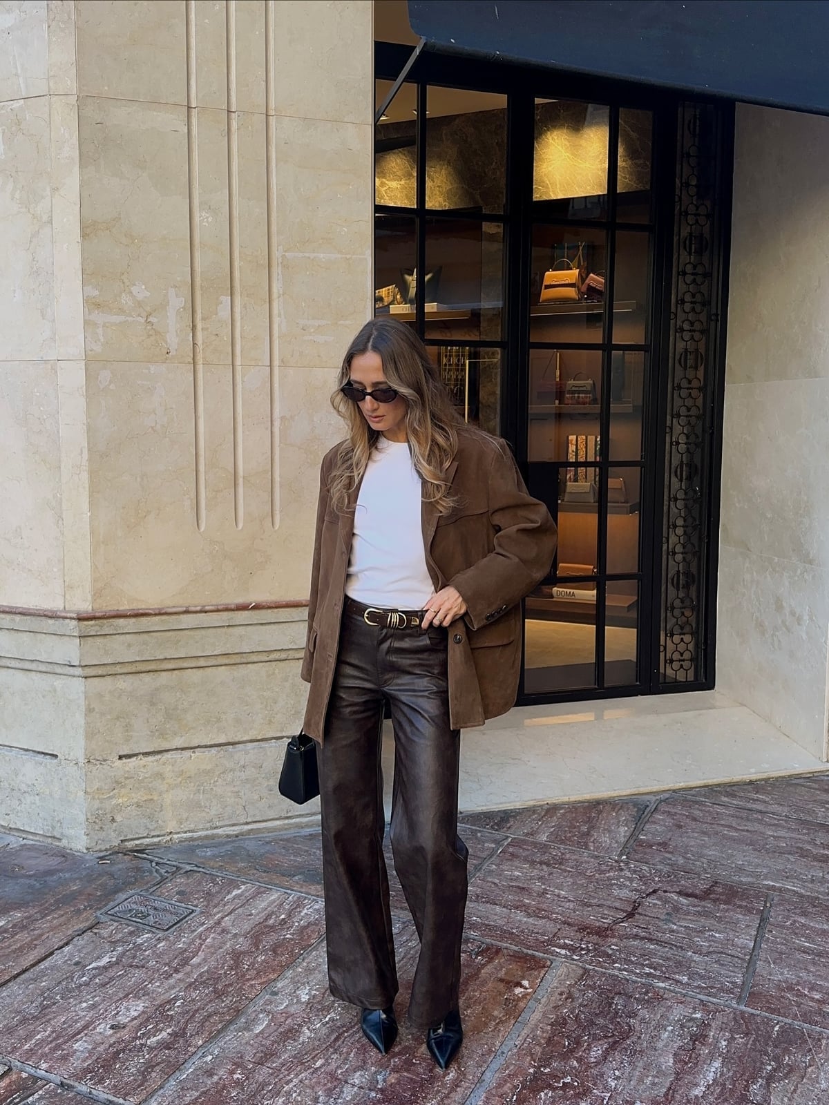 Brown Leather Trousers With Suede Blazer and Heels Brown Leather Trousers With Suede Blazer and Heels — Brown Pants Outfits