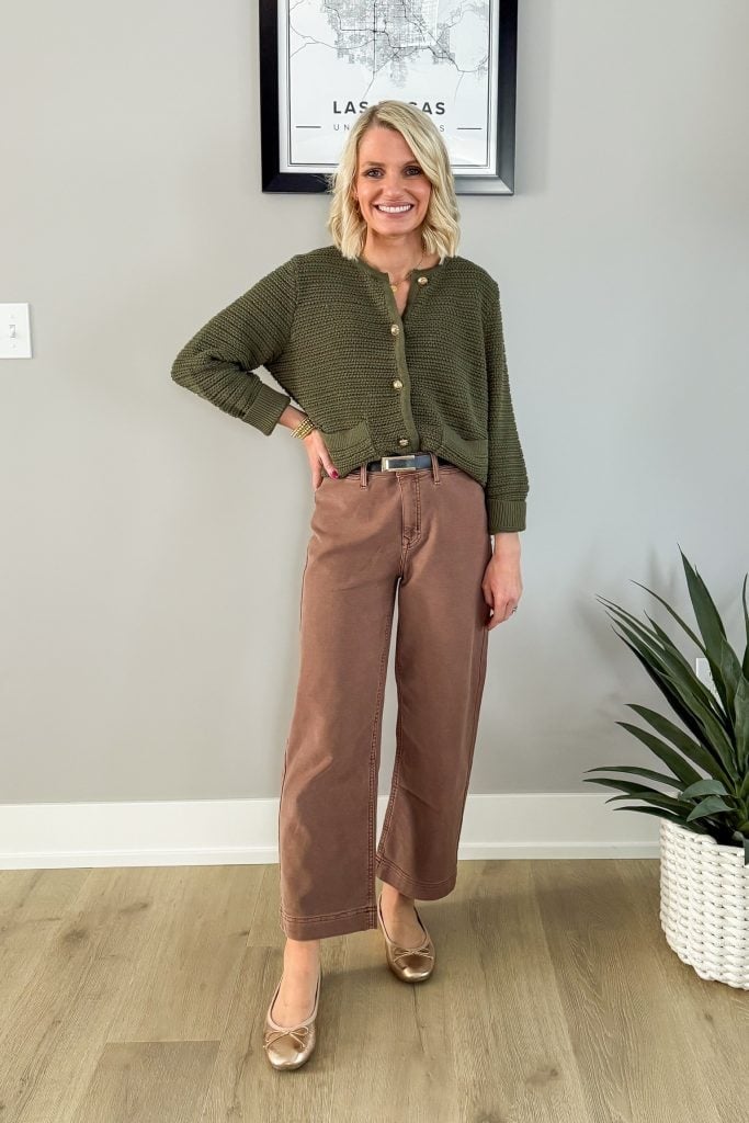 Green Knit Cardigan With Brown Cropped Trousers Green Knit Cardigan With Brown Cropped Trousers — Brown Trousers Outfit