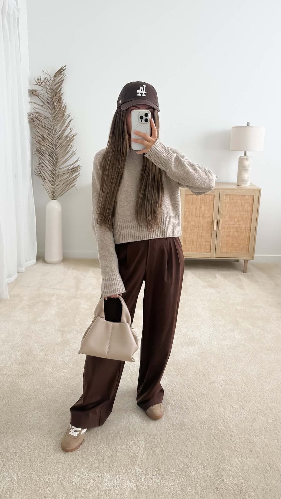 Beige Knit Sweater With Brown Wide-Leg Trousers Beige Knit Sweater With Brown Wide-Leg Trousers — Brown Trousers Outfit