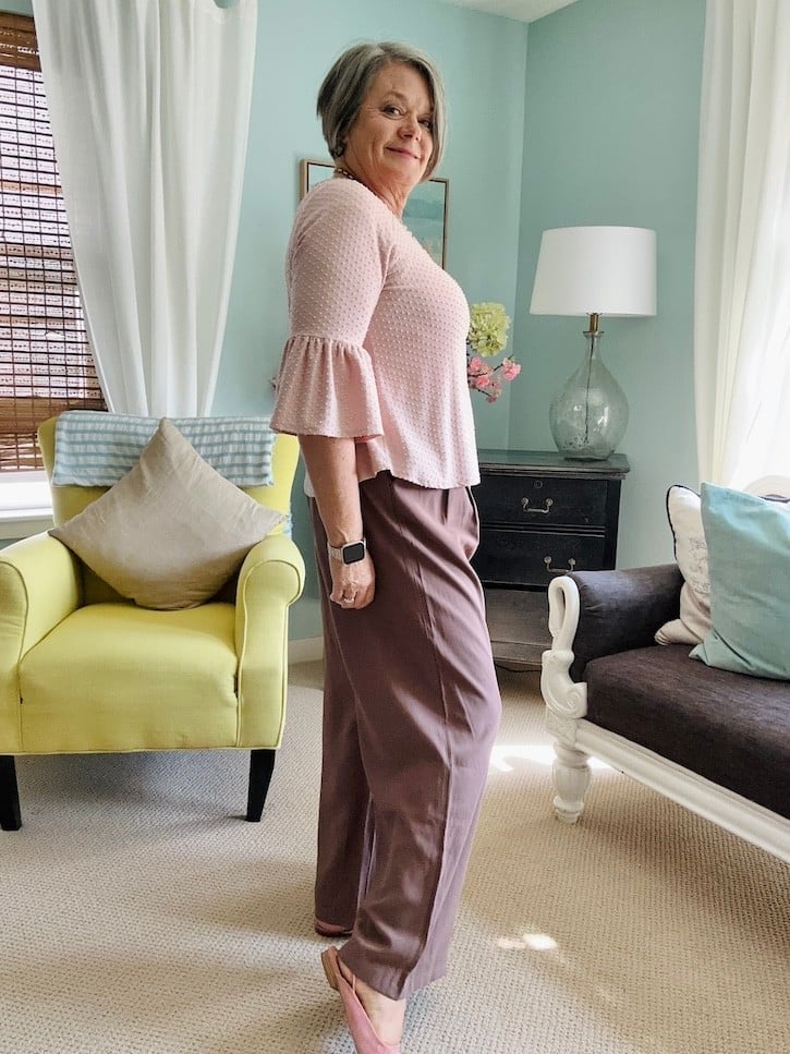 Bell Sleeve Blouse With Mauve-Brown Wide-Leg Trousers Bell Sleeve Blouse With Mauve-Brown Wide-Leg Trousers — Brown Trousers Outfit