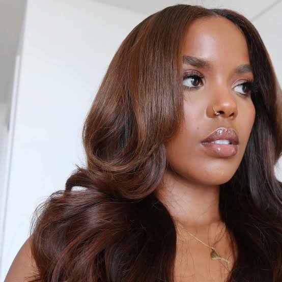 Collarbone Length Medium Brown With Auburn Undertones Collarbone Length Medium Brown With Auburn Undertones — Brunette Hair Colors