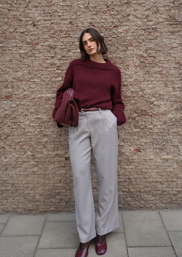 Relaxed Burgundy Sweater With Gray Wide-Leg Trousers Relaxed Burgundy Sweater With Gray Wide-Leg Trousers — Burgundy Top Outfits