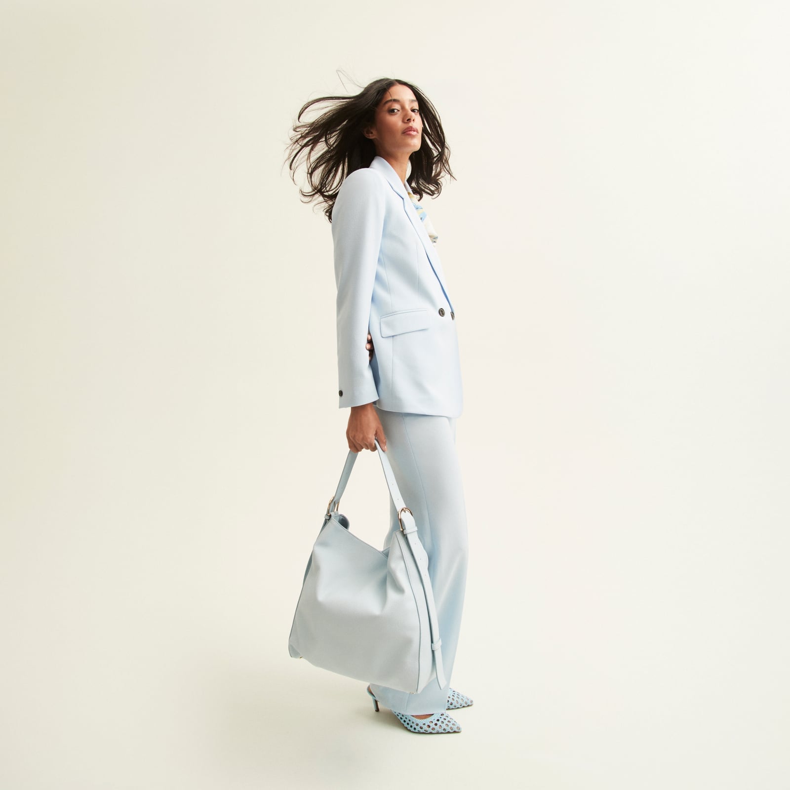 Baby blue oversized blazer with matching wide leg trousers Baby blue oversized blazer with matching wide leg trousers — Business Casual Outfits