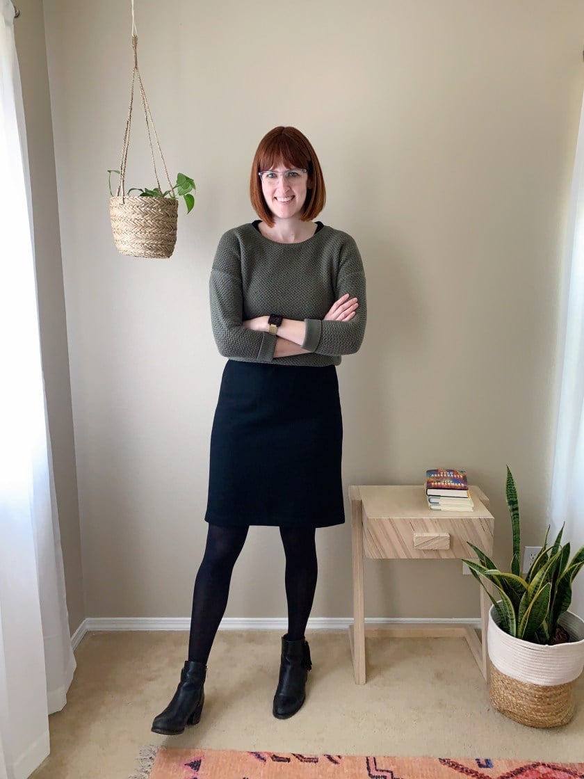 Gray textured sweater and black a-line skirt Gray textured sweater and black a-line skirt — Business Outfits