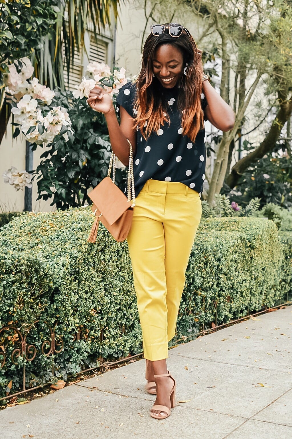 Polka dot blouse and yellow cropped trousers Polka dot blouse and yellow cropped trousers — Business Outfits
