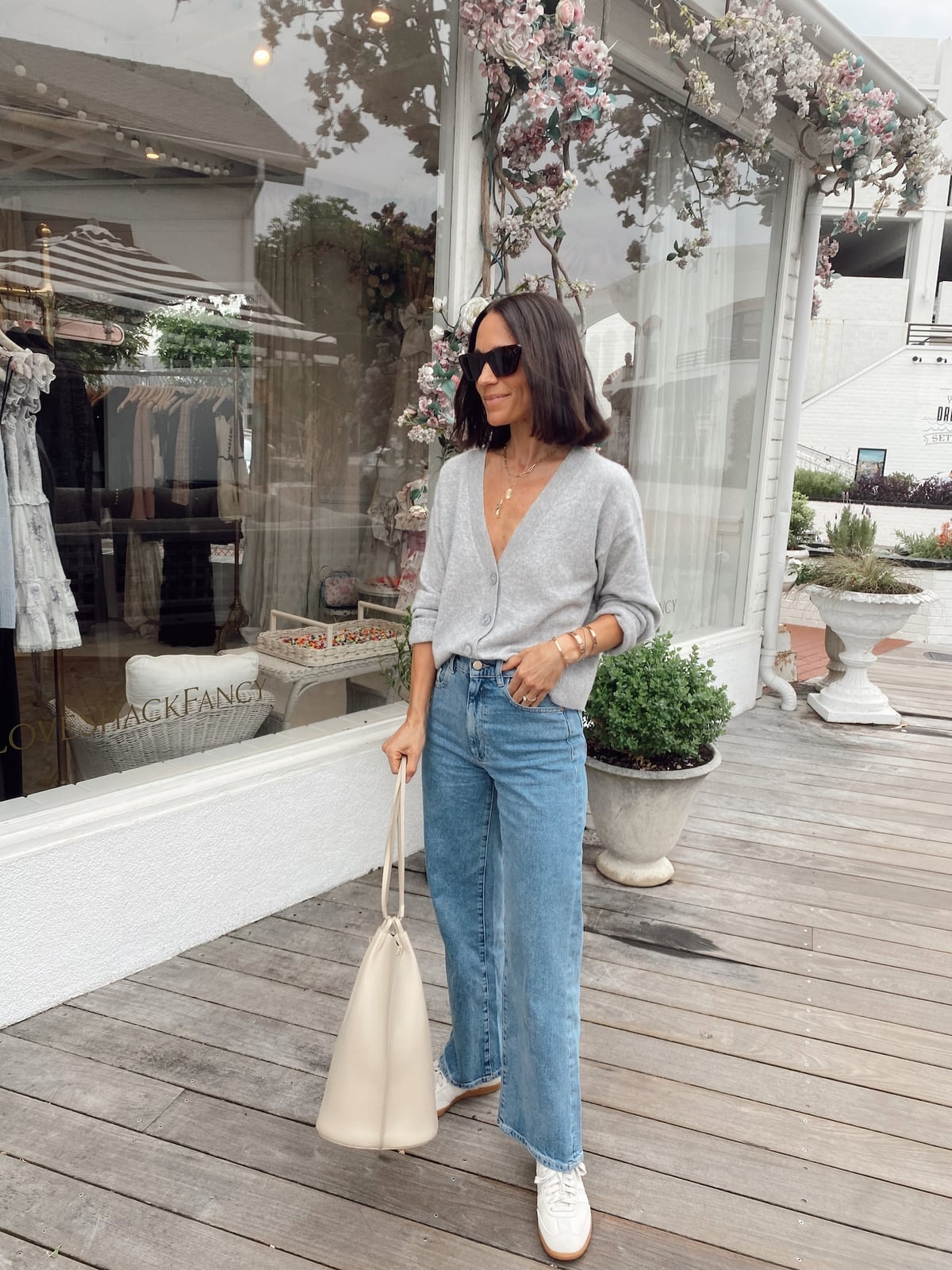 Gray Cardigan With Wide Leg Jeans Gray Cardigan With Wide Leg Jeans — Capsule Wardrobe