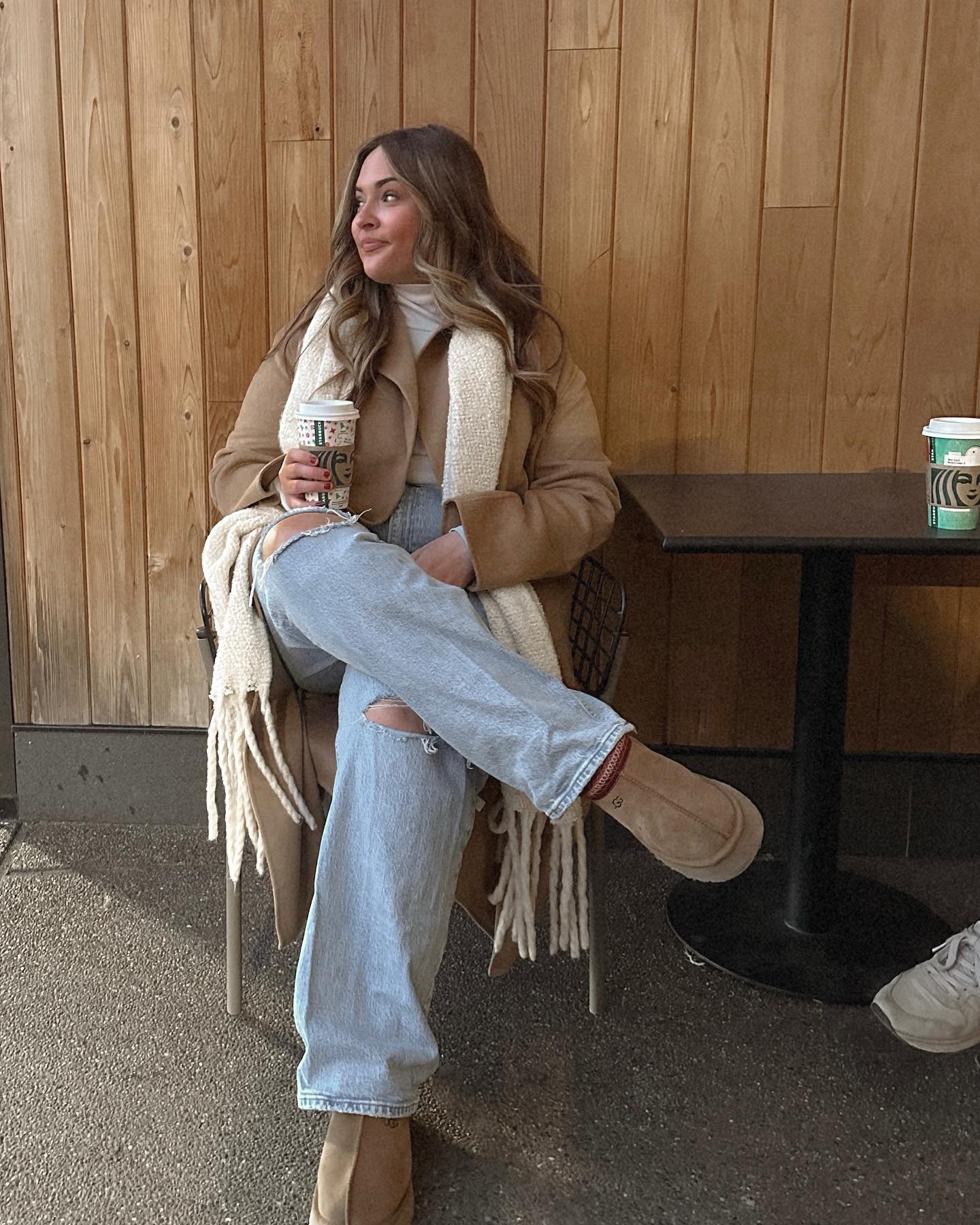 Casual Camel Coat With Distressed Denim