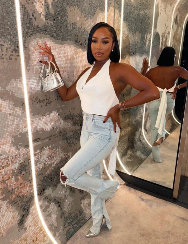 Halter Crop Top with Split Hem Jeans, Silver Pointed Heels Halter Crop Top with Split Hem Jeans, Silver Pointed Heels — Casual Date Night Outfit