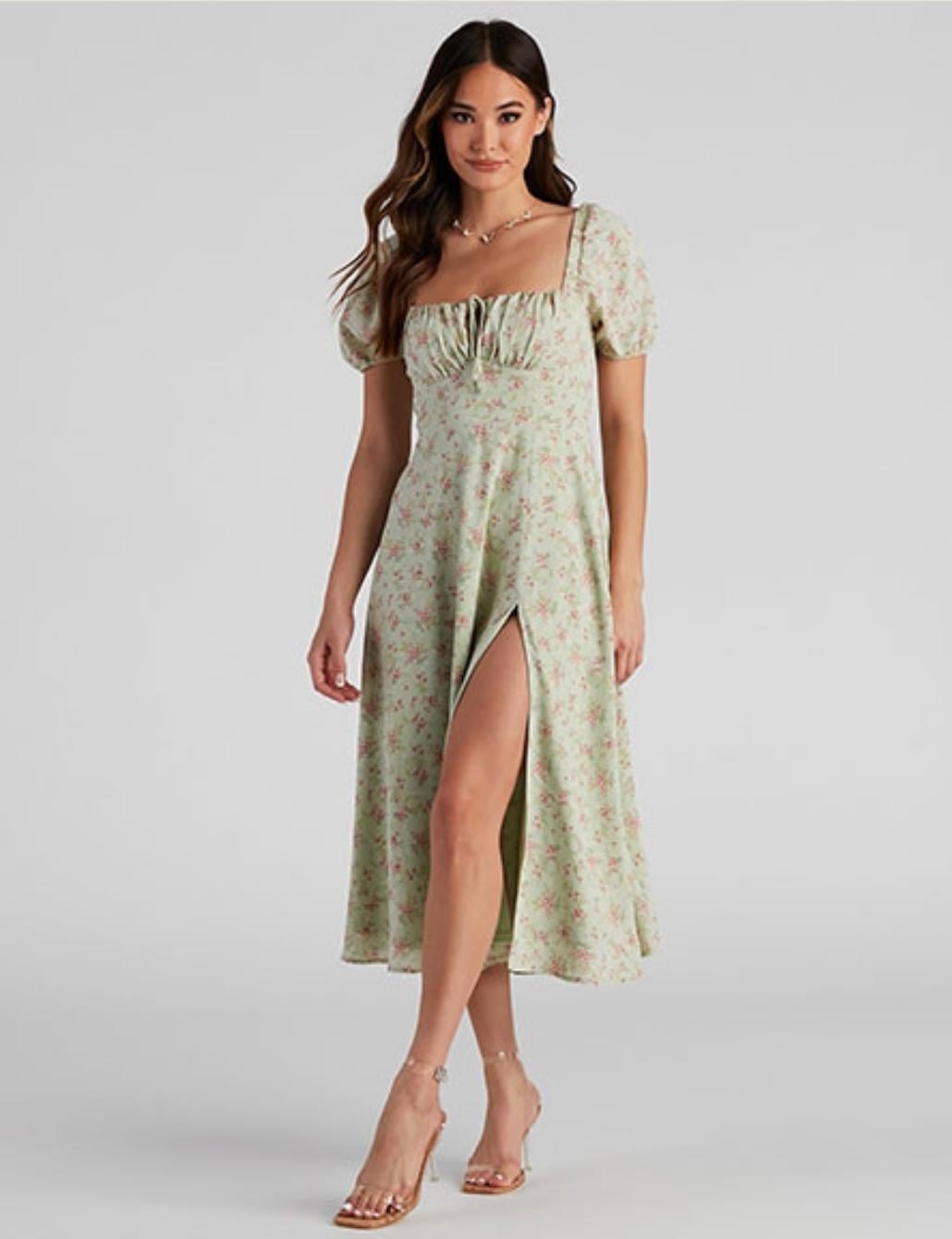 Light green floral print midi dress with high slit Light green floral print midi dress with high slit — Casual Dresses