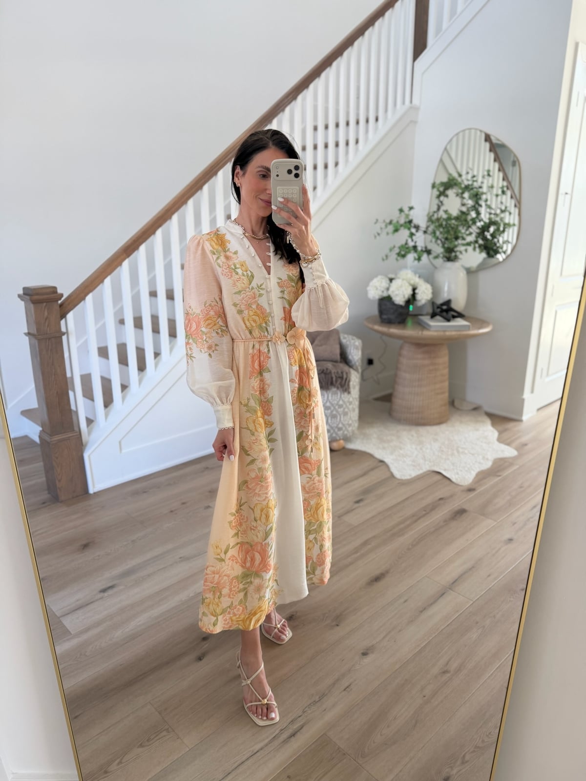 Peach Floral Print Midi Dress With Voluminous Sleeves Peach Floral Print Midi Dress With Voluminous Sleeves — Casual Dresses Outfits