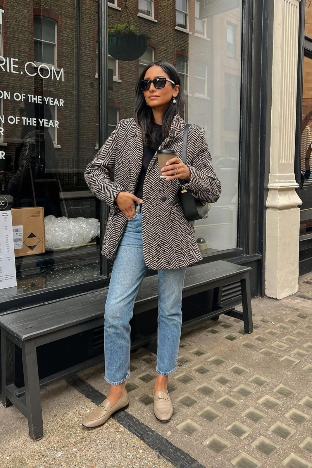 Herringbone blazer with light blue jeans and beige loafers Herringbone blazer with light blue jeans and beige loafers — Casual Work Outfits