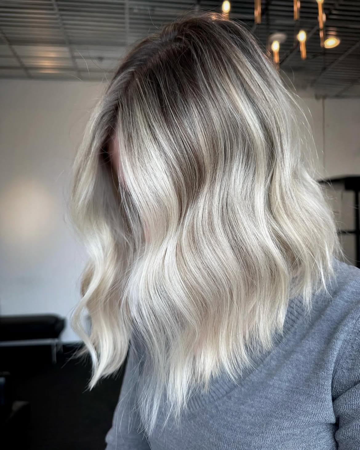 Champagne Blonde Waves With Shadow Root