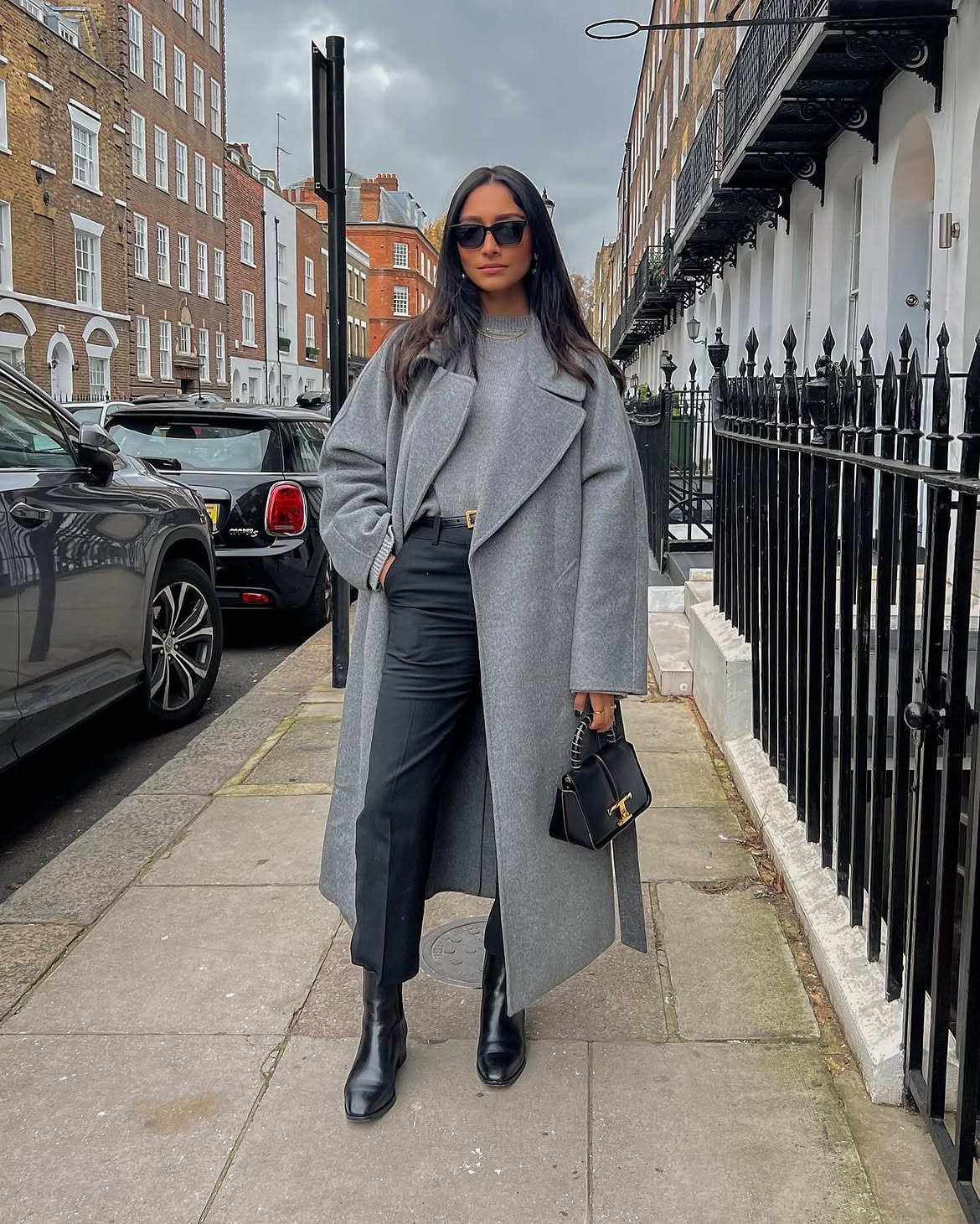 Chic Monochromatic Grey Wool Coat Outfit