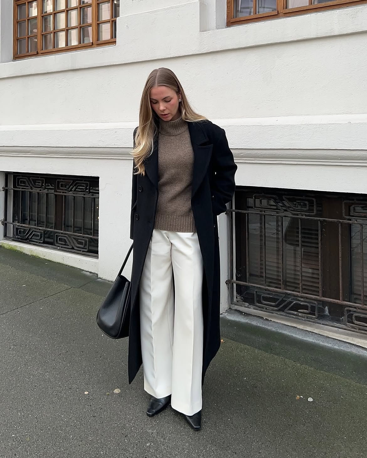 Chic Monochrome Winter Look With Cream Trousers