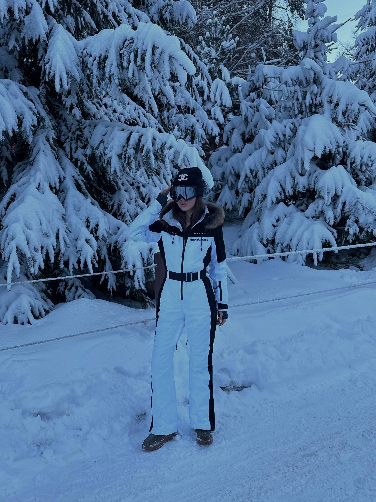 Chic White Ski Suit With Black Accents