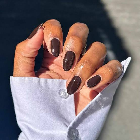 Rich Deep Chocolate Brown Oval Nails Rich Deep Chocolate Brown Oval Nails — Chocolate Nails