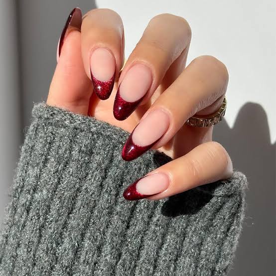 Almond Sheer Nude Deep Red Glitter French Almond Sheer Nude Deep Red Glitter French — Chrome French Tip Nails