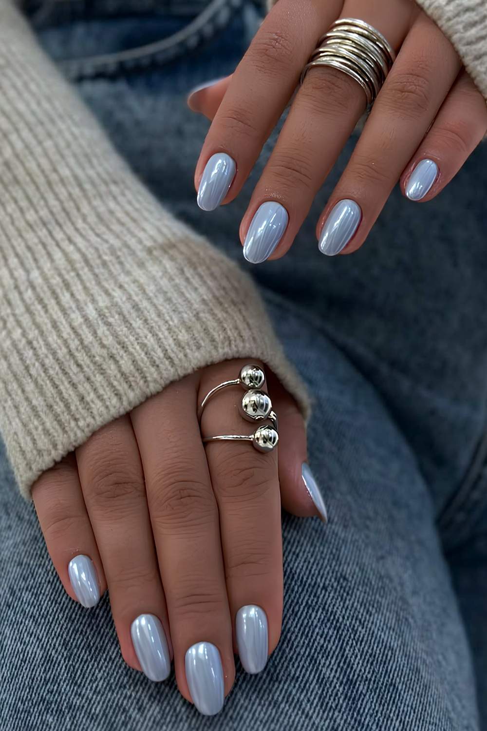 Light Blue Pearlescent Chrome Oval Nails Light Blue Pearlescent Chrome Oval Nails — Chrome Nails Colors