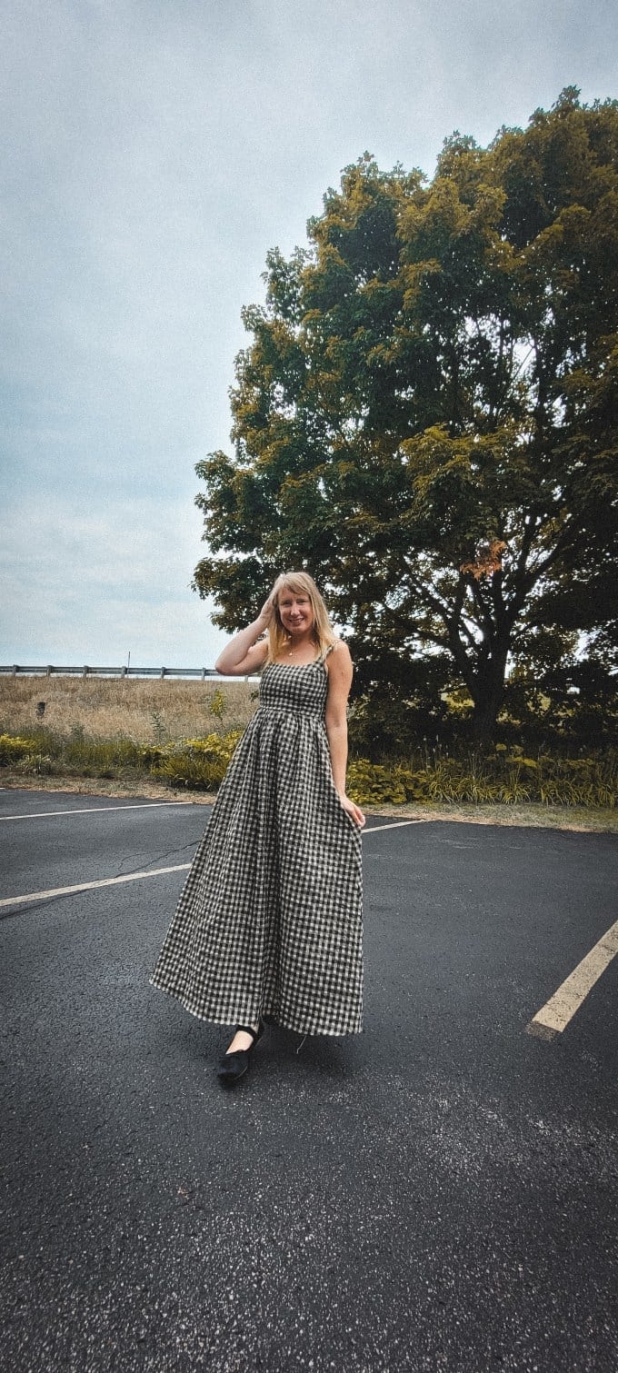 Black and white gingham maxi dress with black flats Black and white gingham maxi dress with black flats — Church Outfits