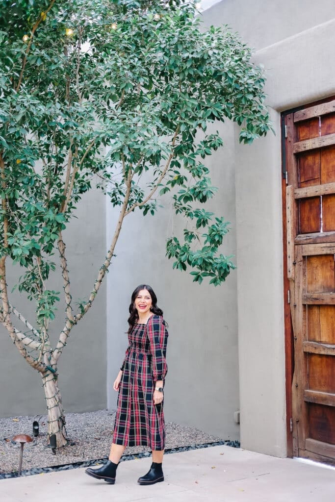 Red and black plaid midi dress with ankle boots Red and black plaid midi dress with ankle boots — Church Outfits
