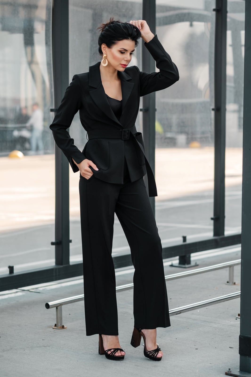 Black belted blazer with wide leg trousers Black belted blazer with wide leg trousers — Classy Outfits