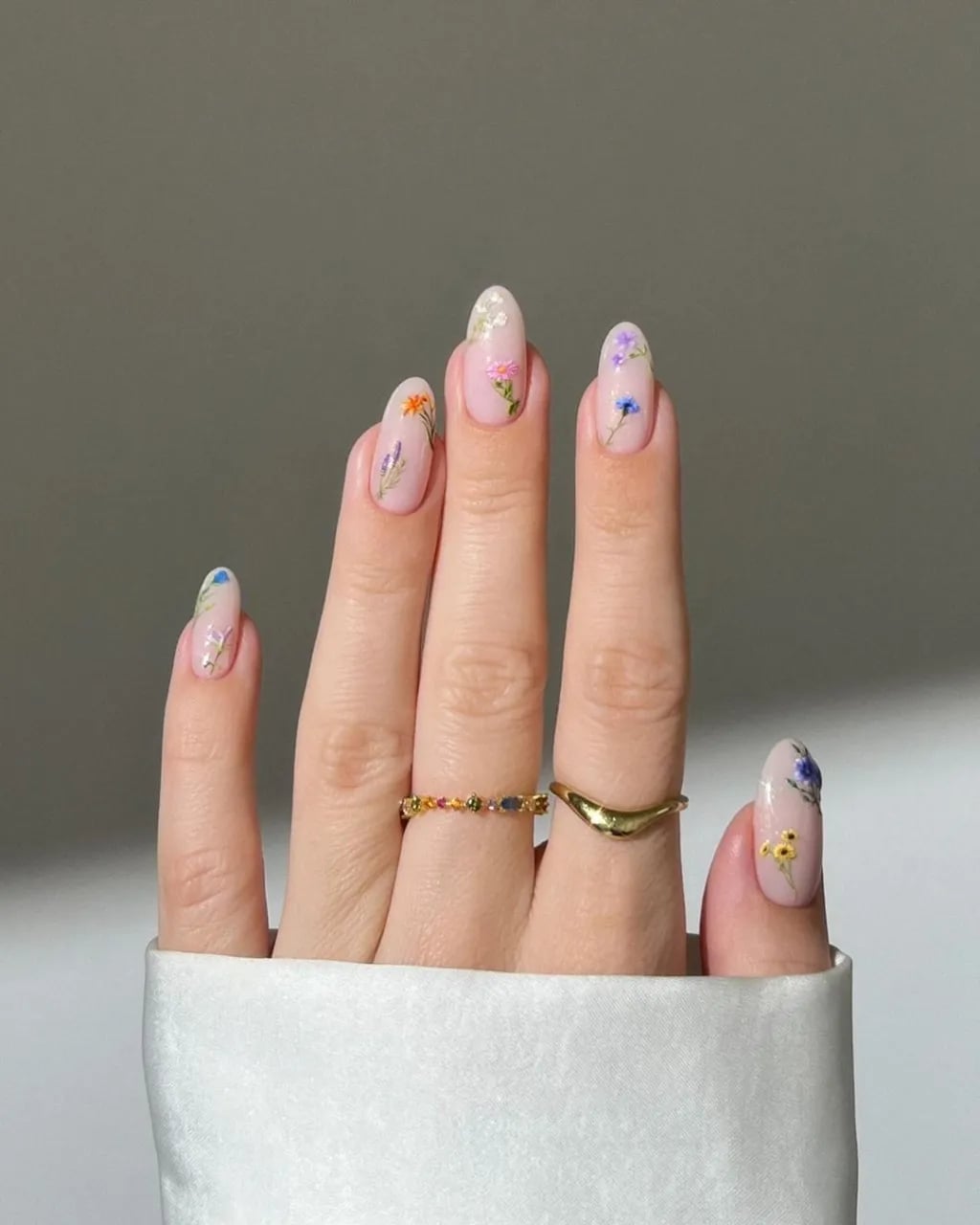 Sheer Nude Medium Oval Floral Decals Sheer Nude Medium Oval Floral Decals — Clean Girl Nails